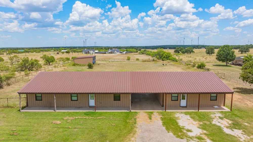 341 Wesley Chapel Road Jacksboro, TX 76458