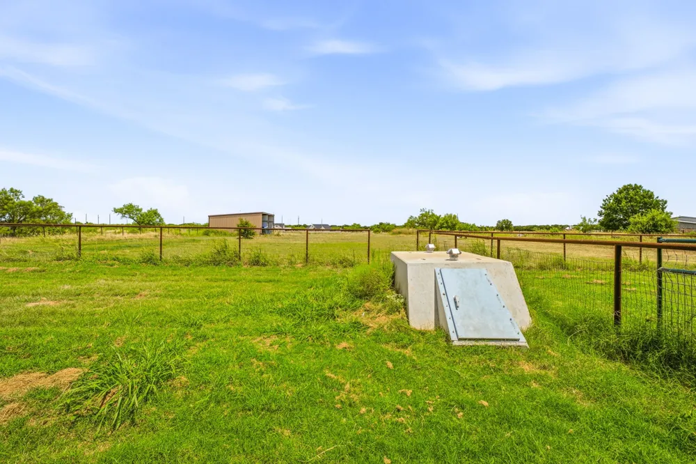 341 Wesley Chapel Road Jacksboro, TX 76458