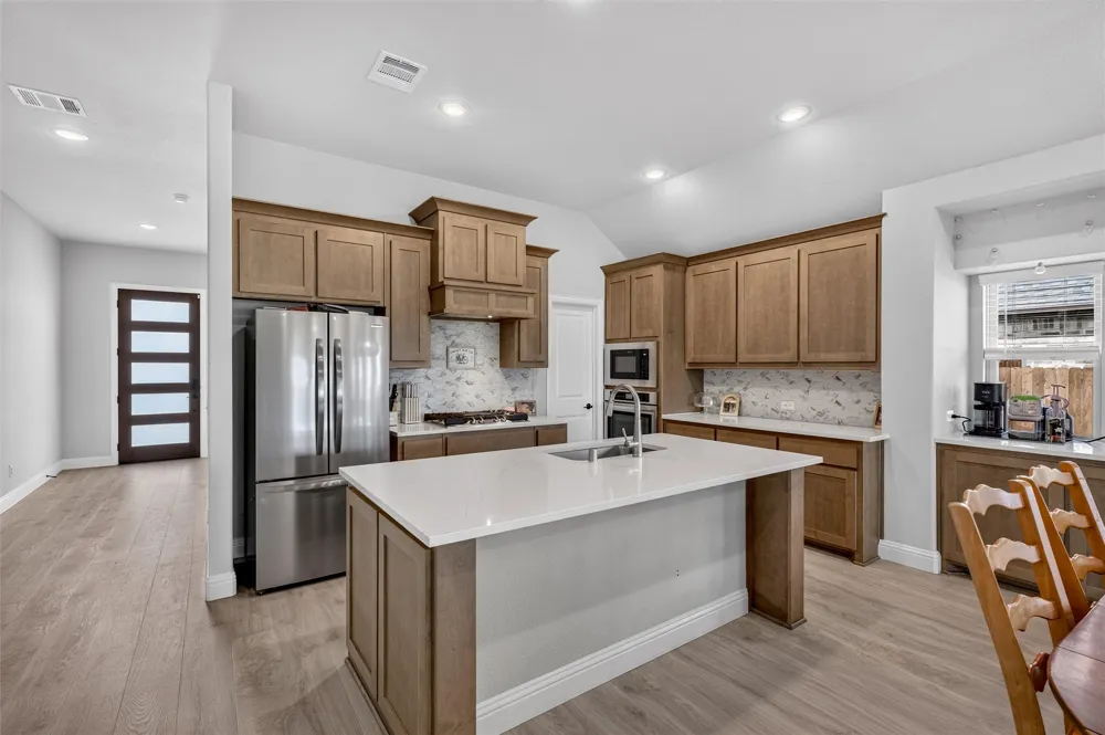 208 Shady Bank Way Nevada, TX 75173