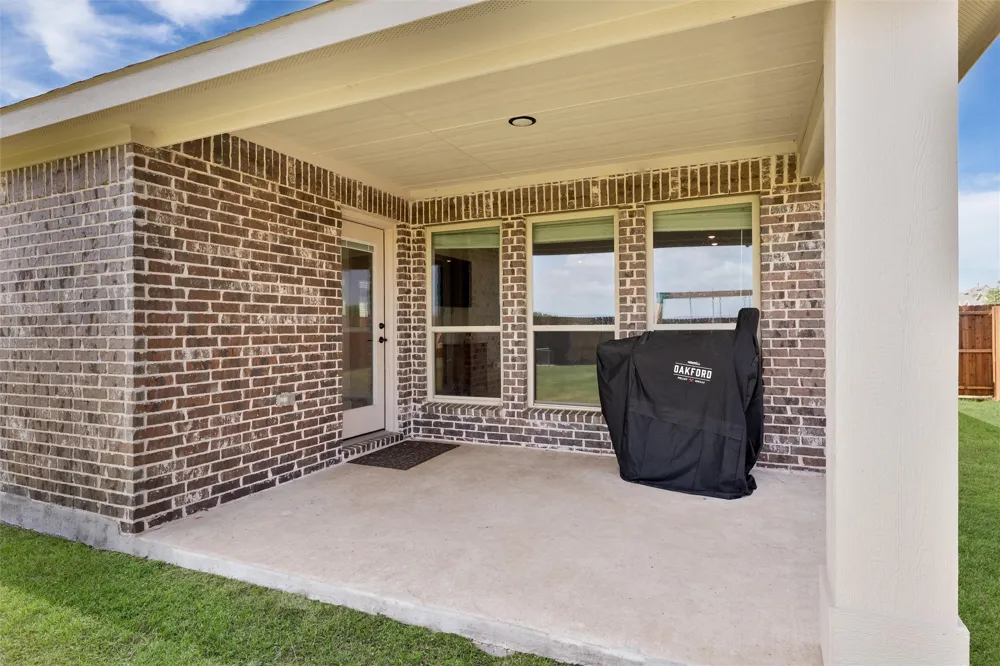 208 Shady Bank Way Nevada, TX 75173
