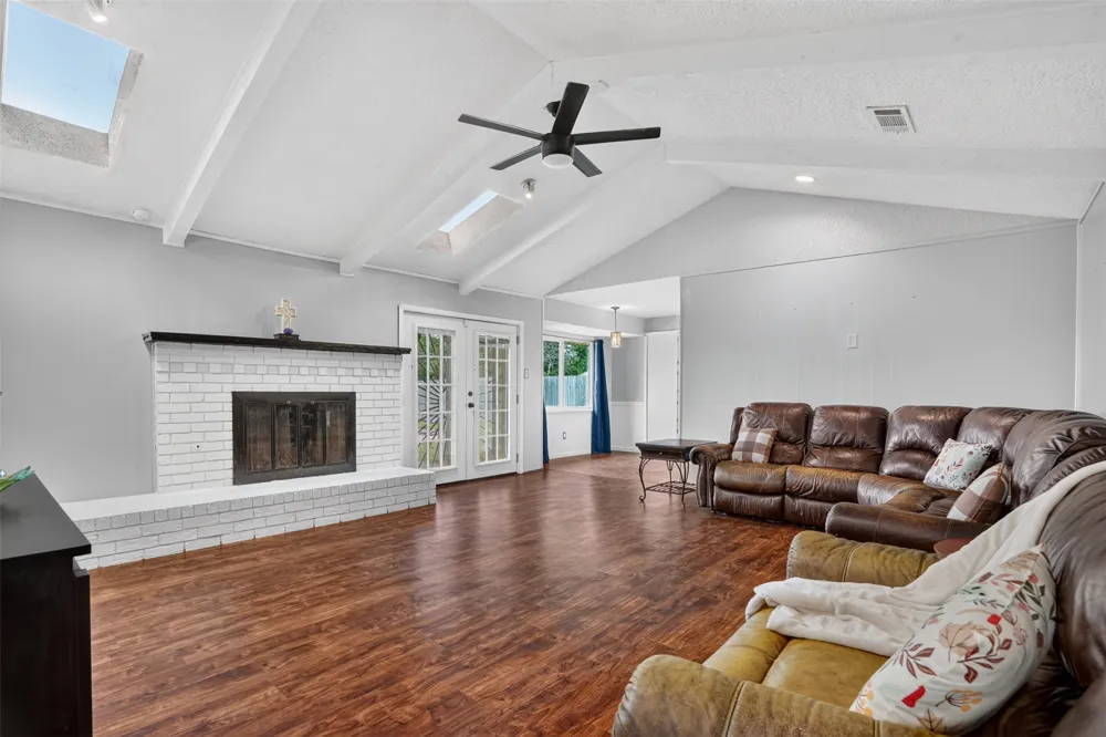 5016 Saint Lawrence Road Fort Worth, TX 76103