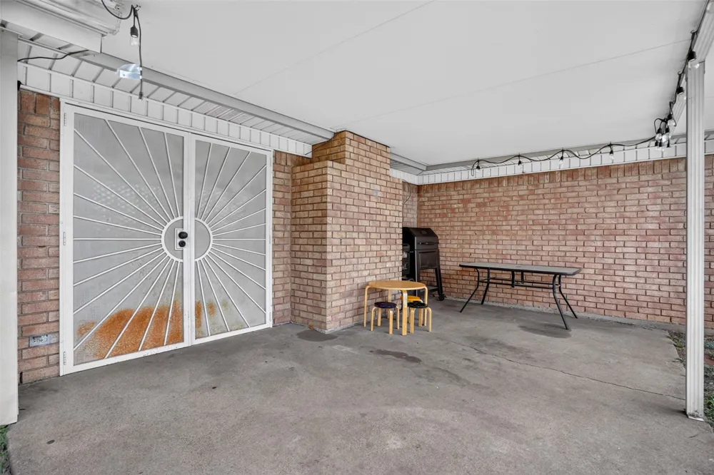 5016 Saint Lawrence Road Fort Worth, TX 76103