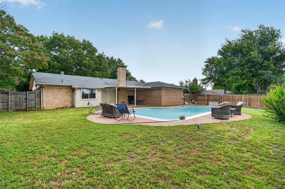 5016 Saint Lawrence Road Fort Worth, TX 76103