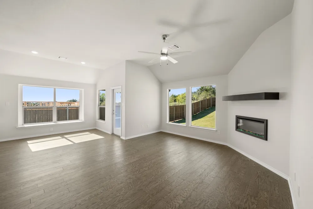 2305 Shamrock Lane Weatherford, TX 76087