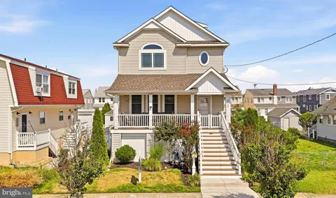 412 SIMPSON AVENUE