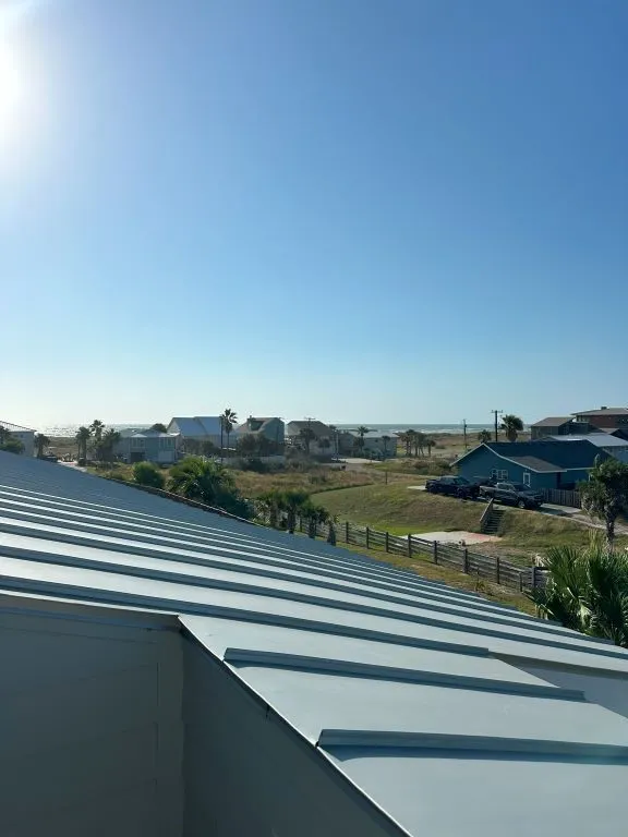 127 Twelfth Street Port Aransas, TX 78373