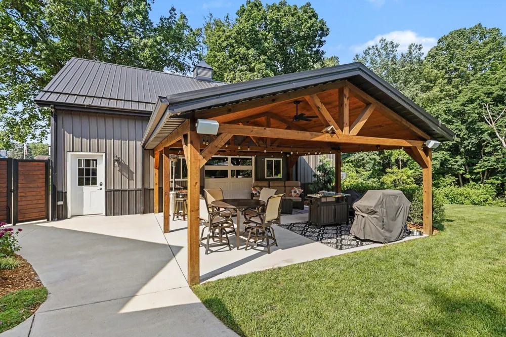 1555 Cardinal Drive St. Joseph, MI 49085