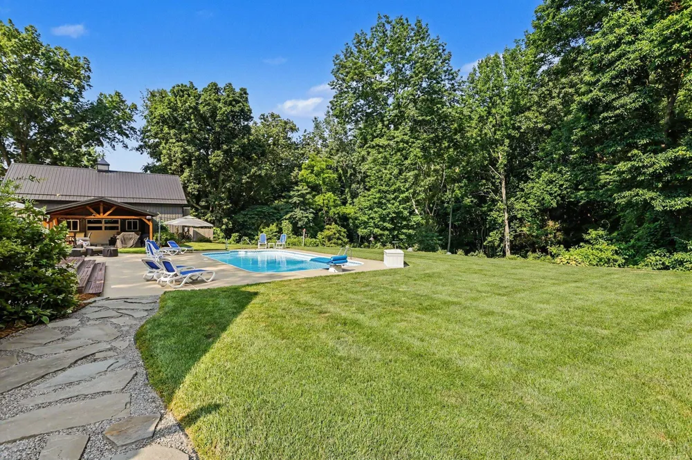 1555 Cardinal Drive St. Joseph, MI 49085