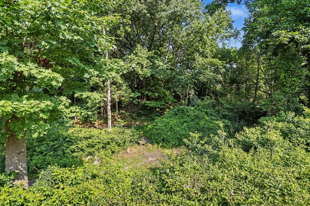 1555 Cardinal Drive St. Joseph, MI 49085