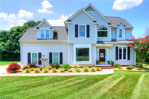 111 Lonetree Court