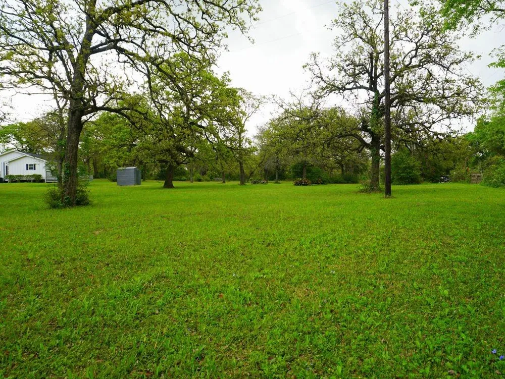 2329 Berlin Road Brenham, TX 77833