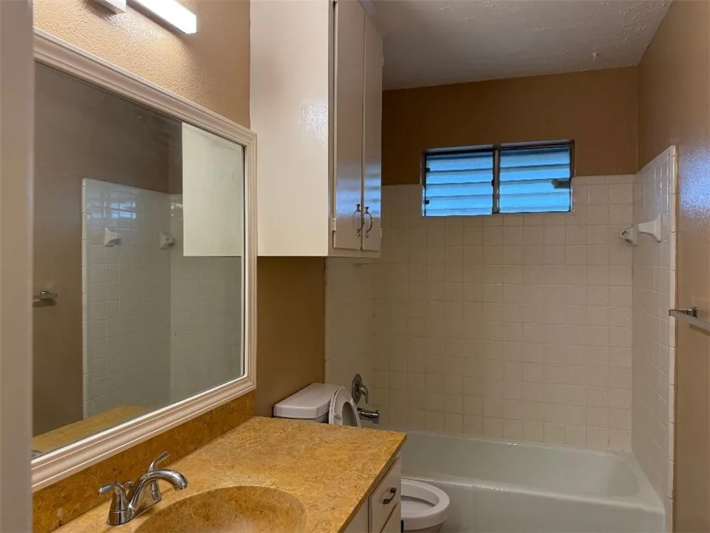 205 Santa Monica Street Portland, TX 78374