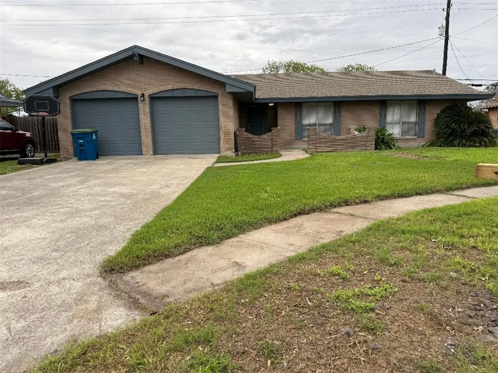 205 Santa Monica Street Portland, TX 78374