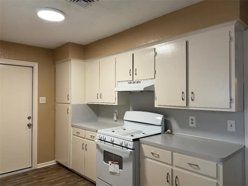205 Santa Monica Street Portland, TX 78374