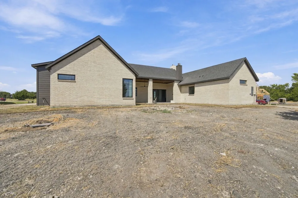 6040 Lindenwood Drive Midlothian, TX 76065