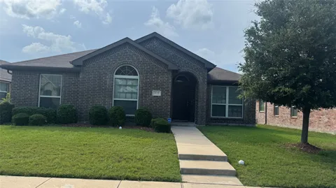 2122 Fair Weather Drive