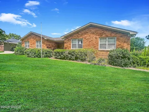 4115 Lantern Lane