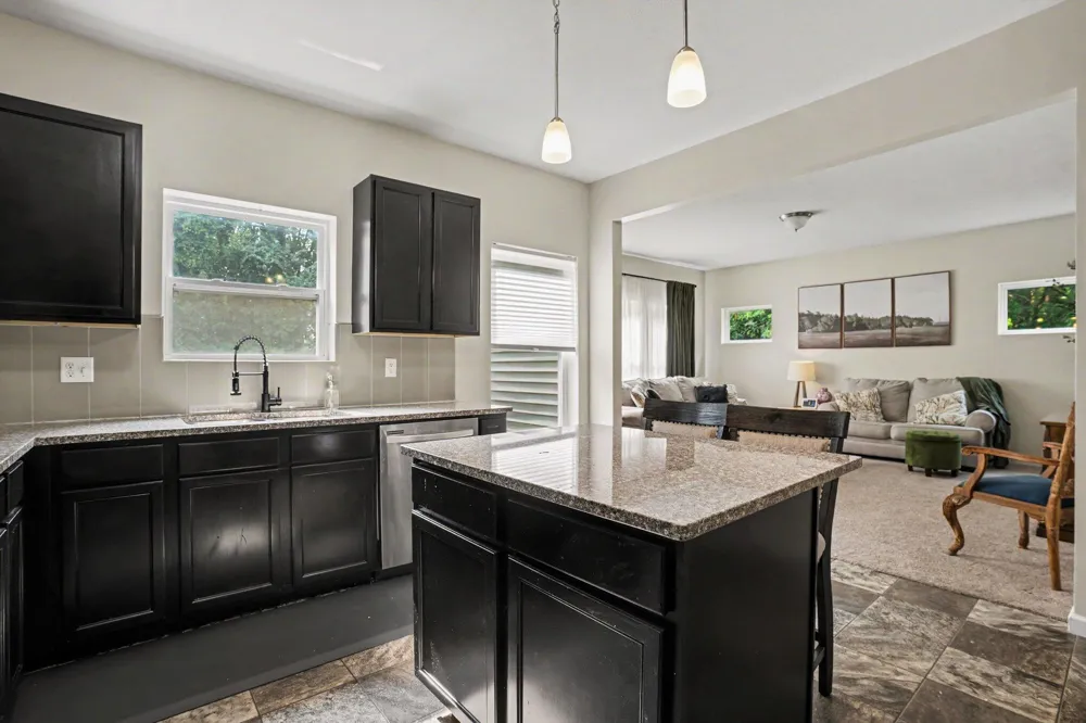 345 Beymoure Street Oshtemo Charter Township, MI 49009