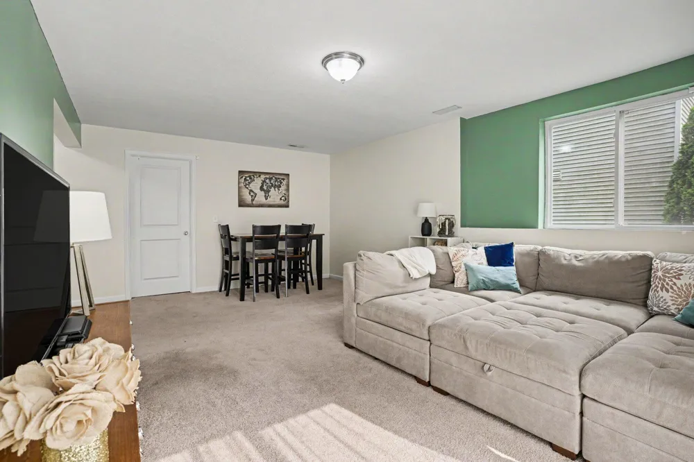 345 Beymoure Street Oshtemo Charter Township, MI 49009