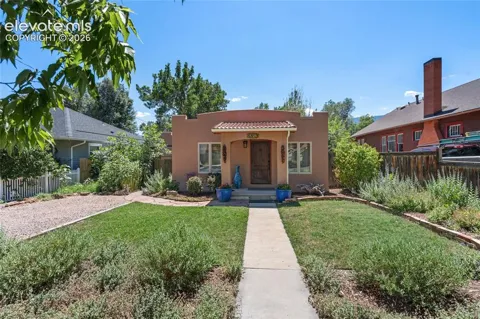 1819 W Pikes Peak Avenue