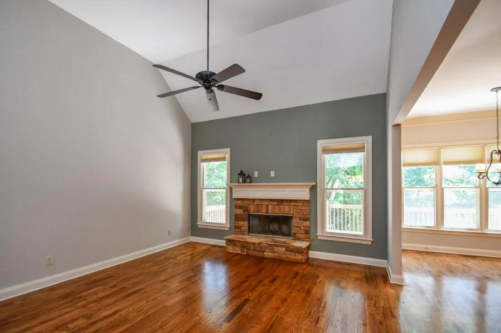 173 Indian Oak Drive Waleska, GA 30183