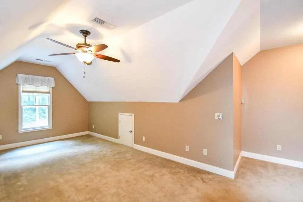 173 Indian Oak Drive Waleska, GA 30183