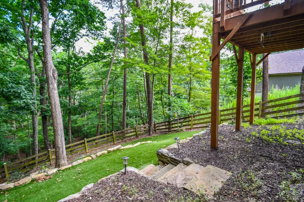 173 Indian Oak Drive Waleska, GA 30183