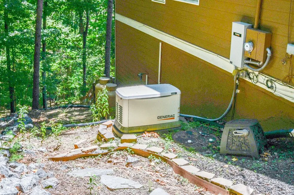 173 Indian Oak Drive Waleska, GA 30183