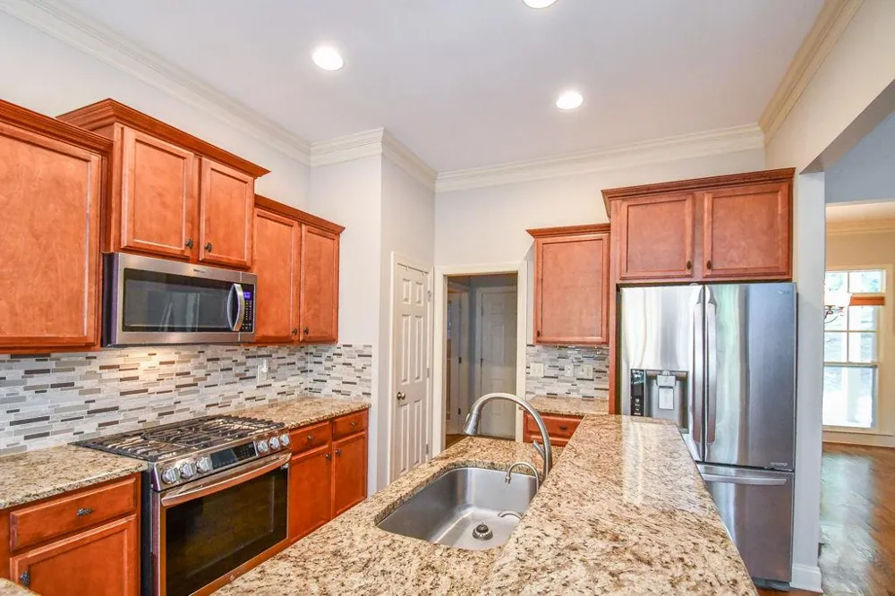 173 Indian Oak Drive Waleska, GA 30183