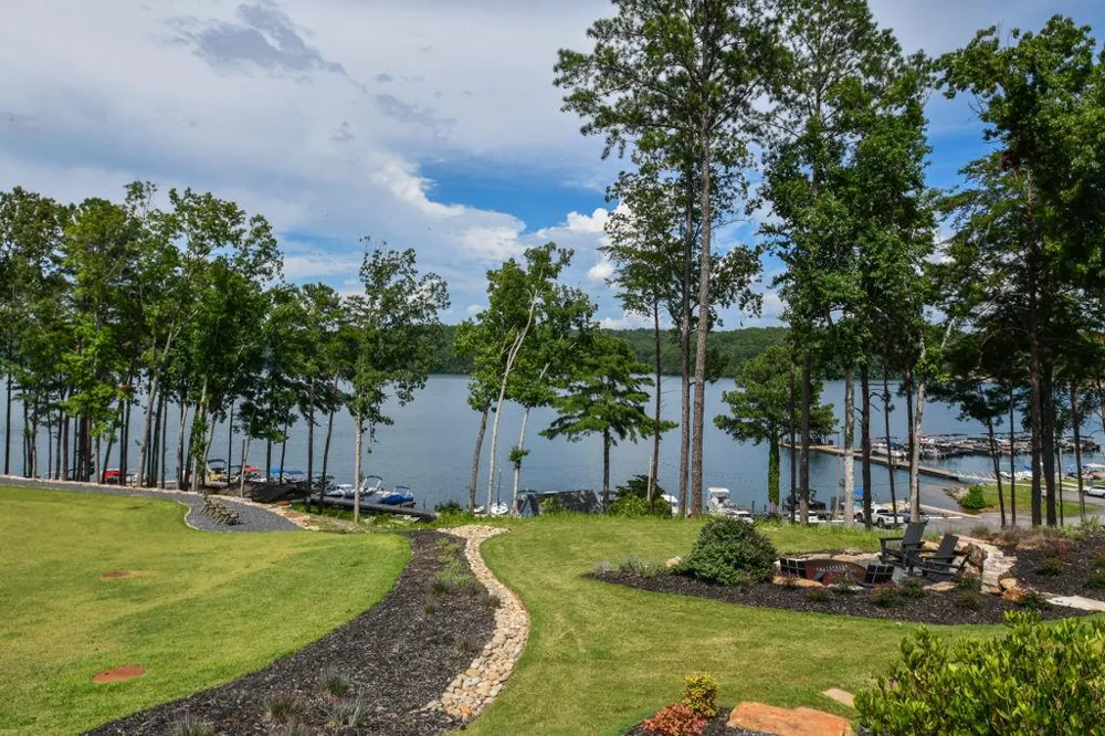173 Indian Oak Drive Waleska, GA 30183