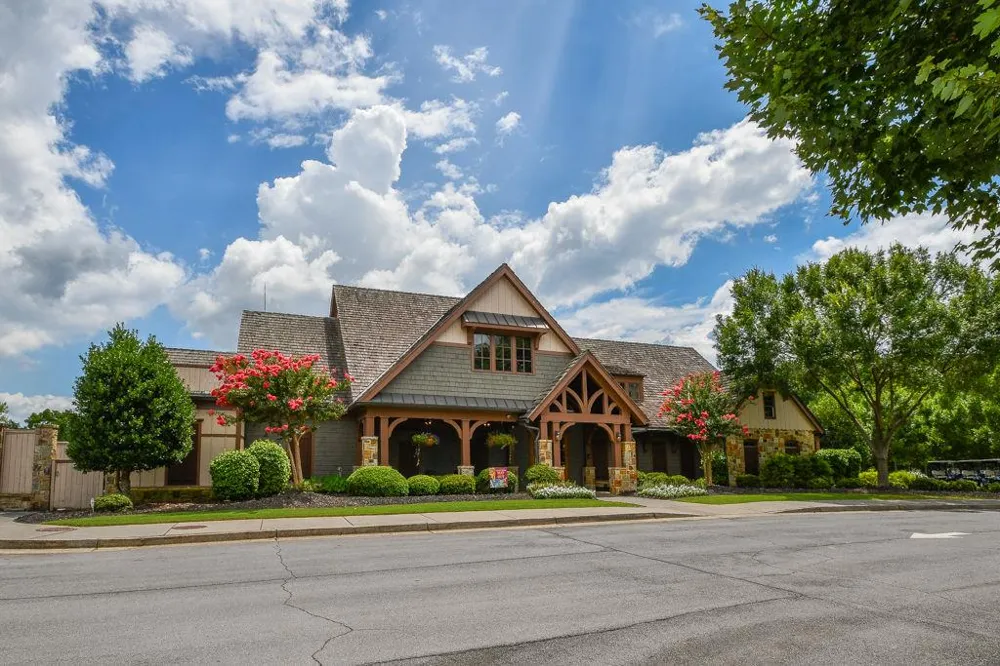 173 Indian Oak Drive Waleska, GA 30183