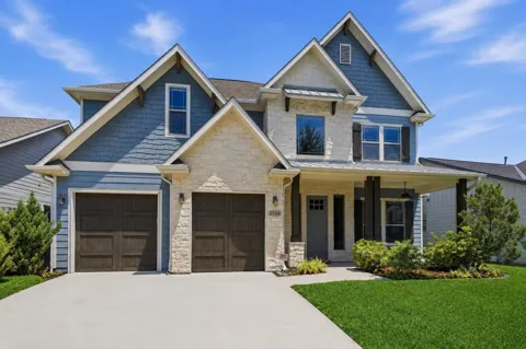 1740 Nina Lee Lane