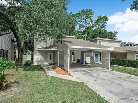 3573 RAINTREE CIRCLE