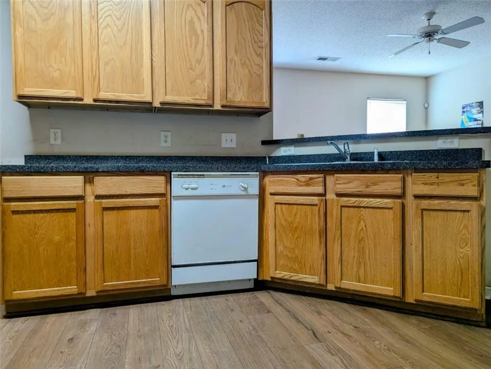 3526 Clear Creek Crossing Kennesaw, GA 30144