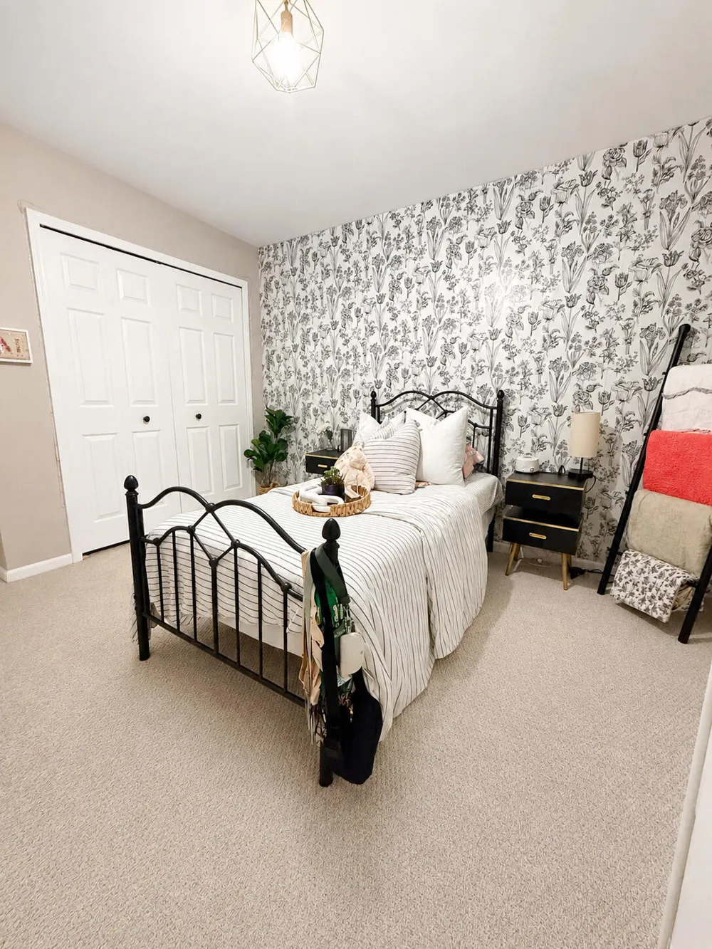 244 Indian Trail Lake Orion, MI 48362