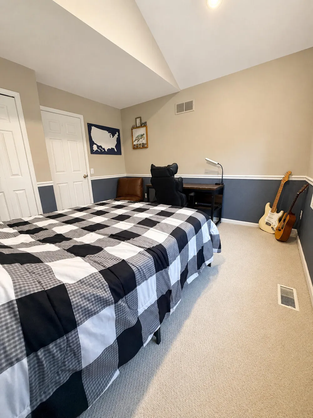 244 Indian Trail Lake Orion, MI 48362