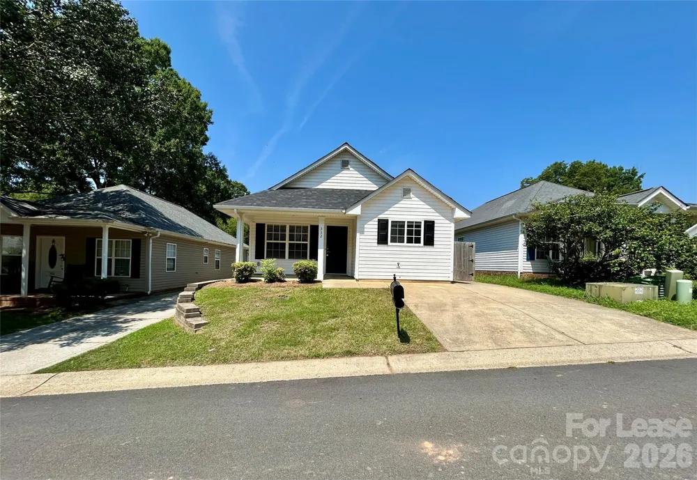 332 Cassidy Lane Mooresville, NC 28115