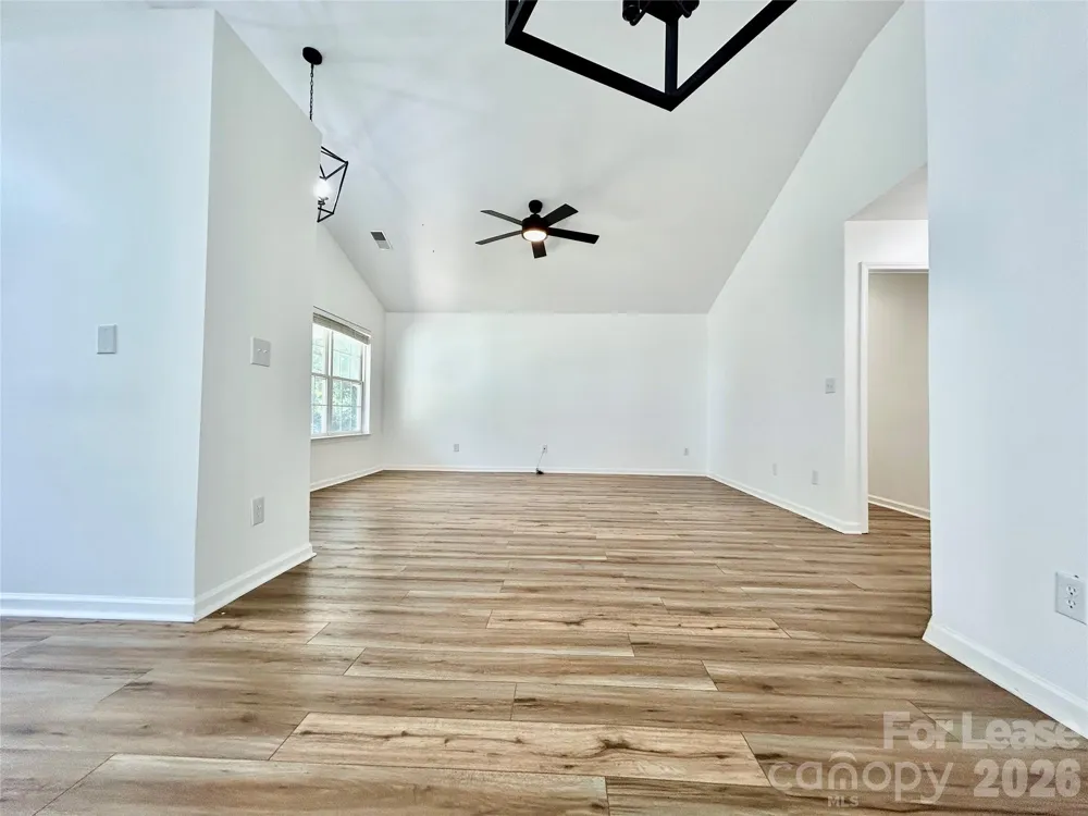 332 Cassidy Lane Mooresville, NC 28115
