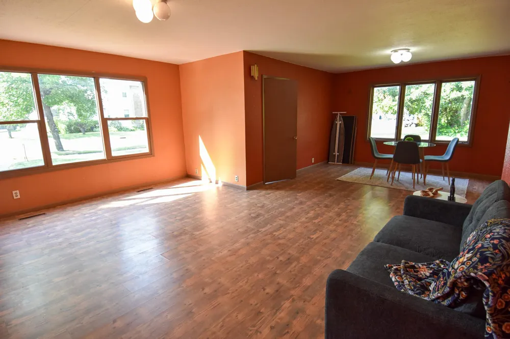 237 E Nelson Avenue Warren, MN 56762