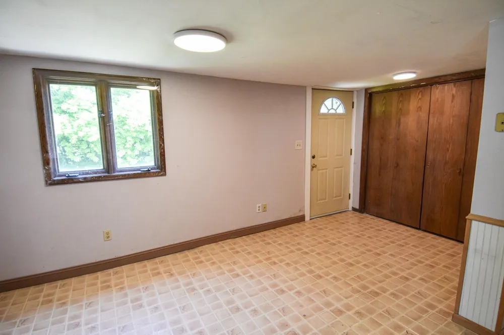 237 E Nelson Avenue Warren, MN 56762