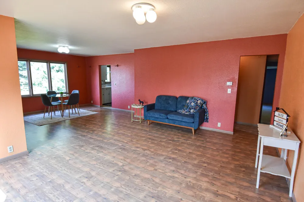 237 E Nelson Avenue Warren, MN 56762