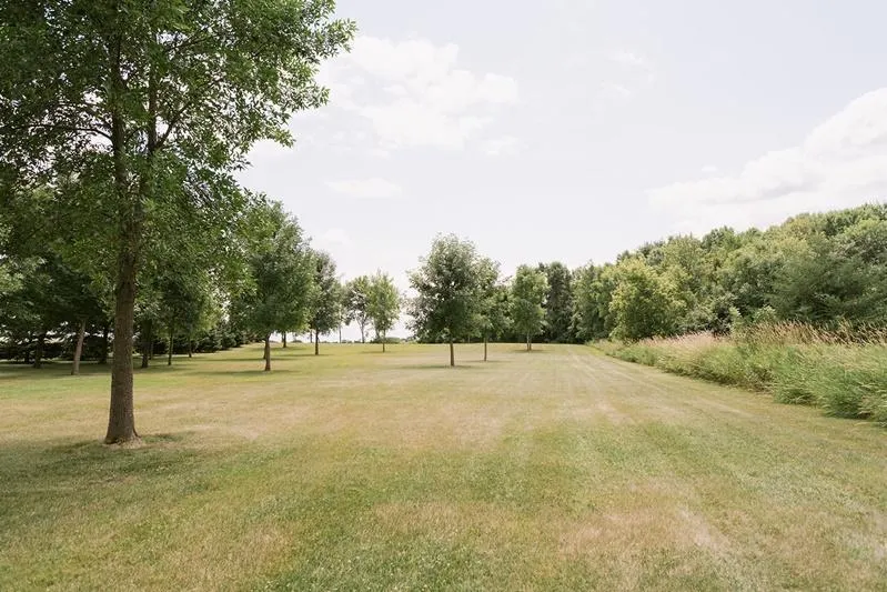 9199 50th Street NW Annandale, MN 55302
