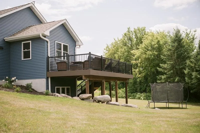 9199 50th Street NW Annandale, MN 55302