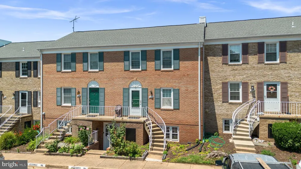 14492 RUSTLING LEAVES LANE #117C Centreville, VA 20121