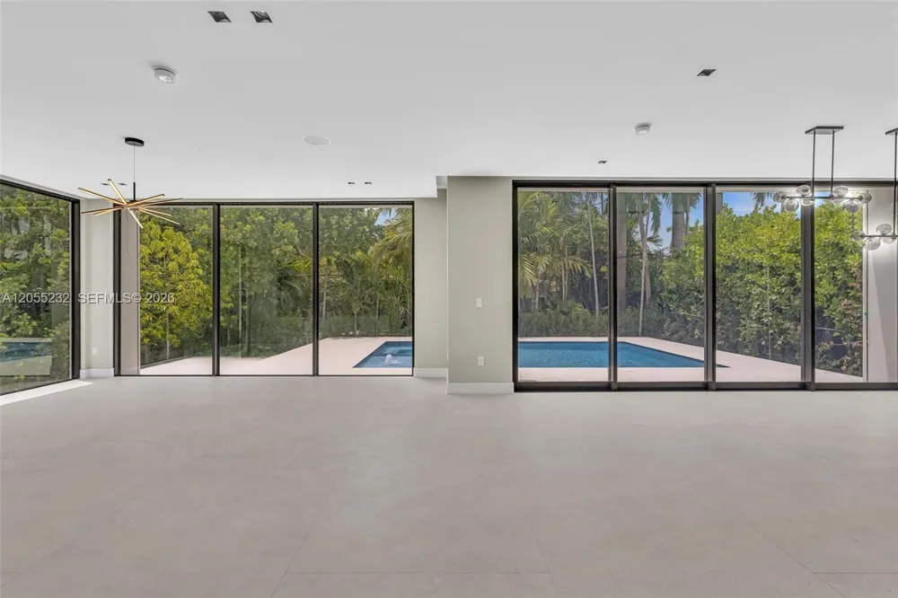 6020 Alton Rd Miami Beach, FL 33140
