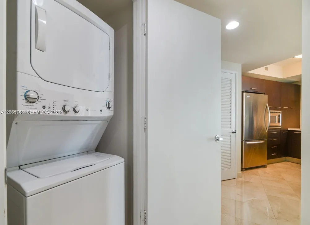 150 Sunny Isles Blvd #1-1801 Sunny Isles Beach, FL 33160