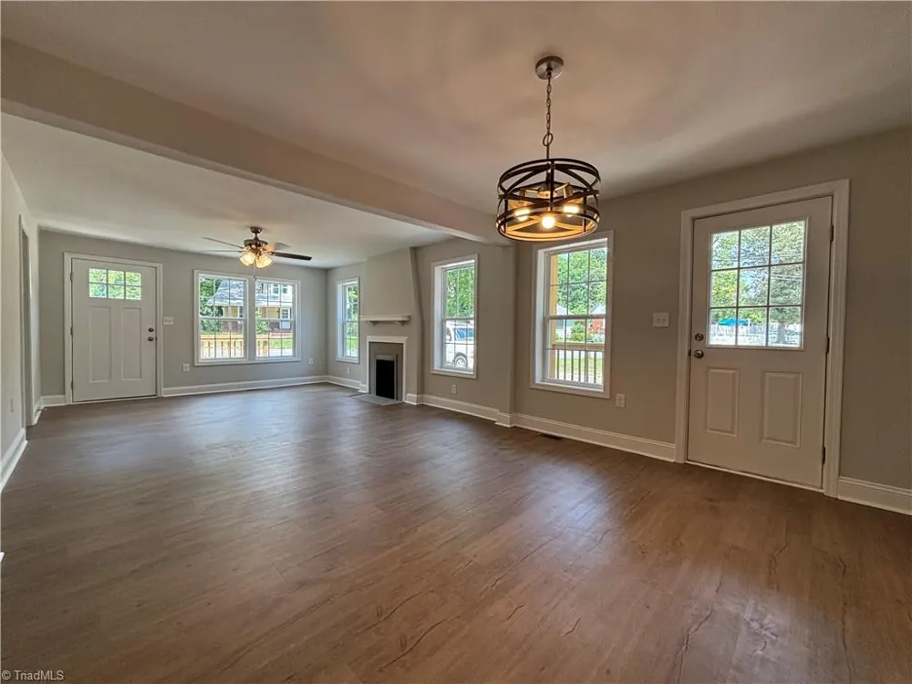 311 Culbreth Avenue Thomasville, NC 27360