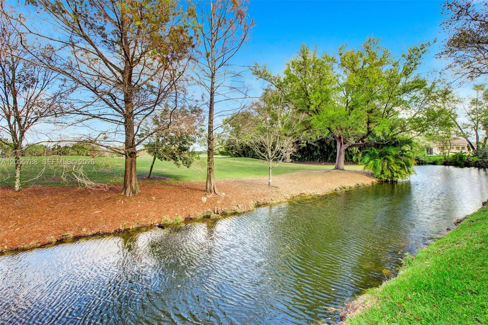 12471 NW 3 St #D2 Plantation, FL 33325