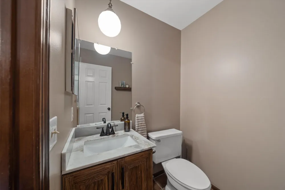 25872 Hunt Club Boulevard Farmington, MI 48335