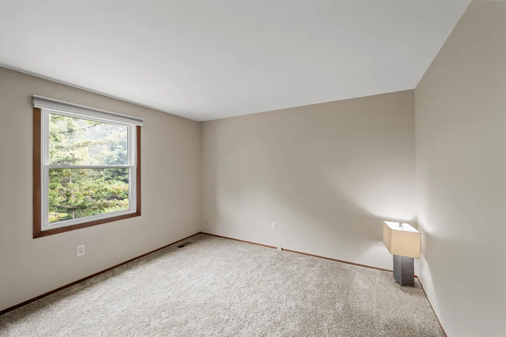 25872 Hunt Club Boulevard Farmington, MI 48335